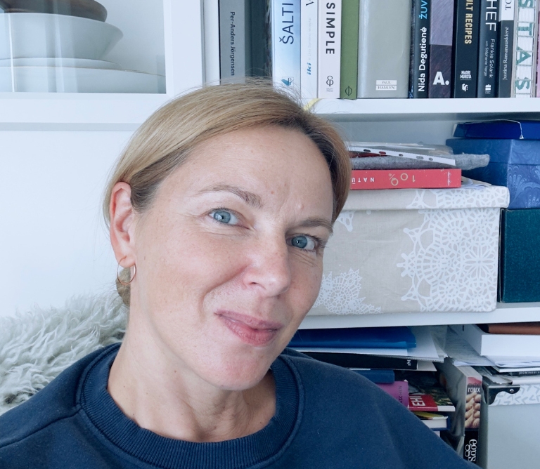 Lina gamina apie mane foto