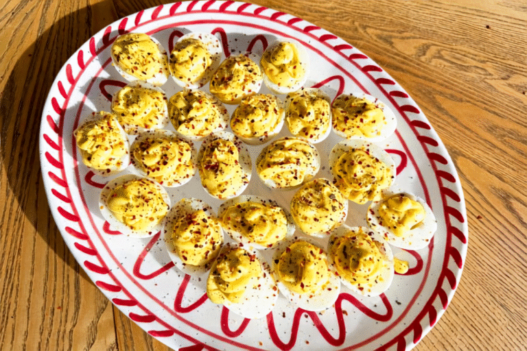 įdaryti kiaušiniai deviled eggs